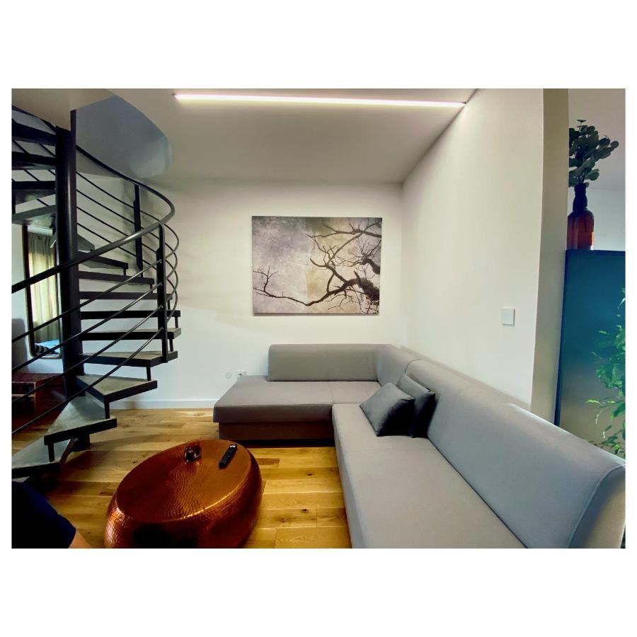Apartman Zara โคมาร์โน ภายนอก รูปภาพ
